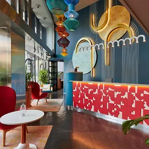 **** Hotel Indigo Granvia Plaza Espana, An Ihg Spain