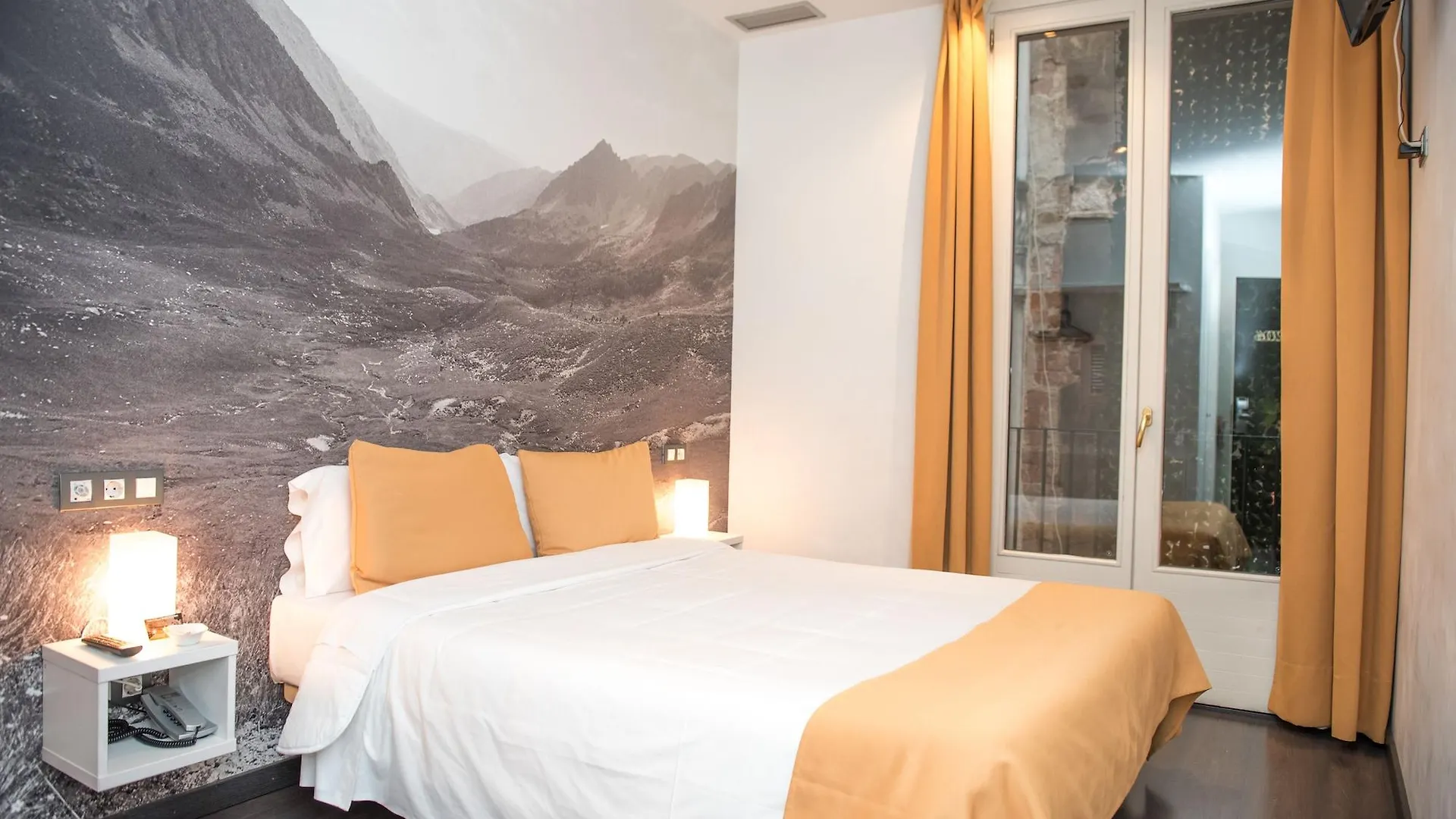 Toc Hotel Las Ramblas Barcelona 0*,  España